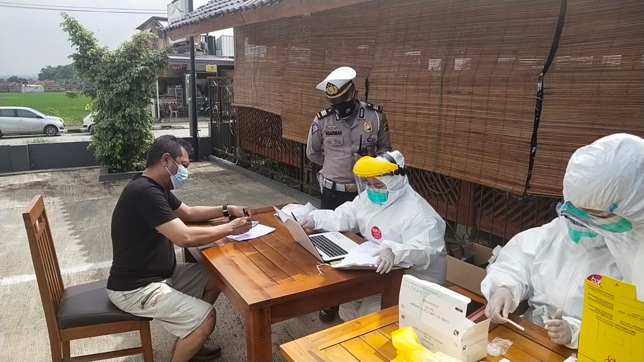 Kendaraan Yang Diputarbalikan Hari ke Dua Libur Imlek Meningkat di Wilkum Polresta Bandung Polda Jabar