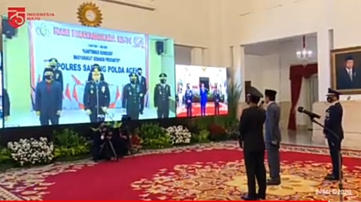 Peringati HUT Bhayangkara ke-74, Presiden Berikan Apresiasi dan Penghargaan pada Polri