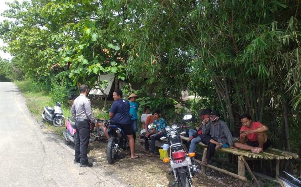 Sambangi Warga Binaan, Bhabinkamtibmas Polsek Kasokandel Sosialiasikan 3M