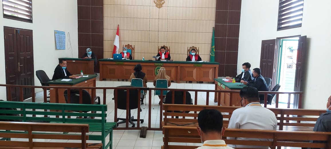 Sidang Perdana Pidana  Kasus Pilkada Pelalawan, Tiga Terdakwa Dibagi Dua Sidang