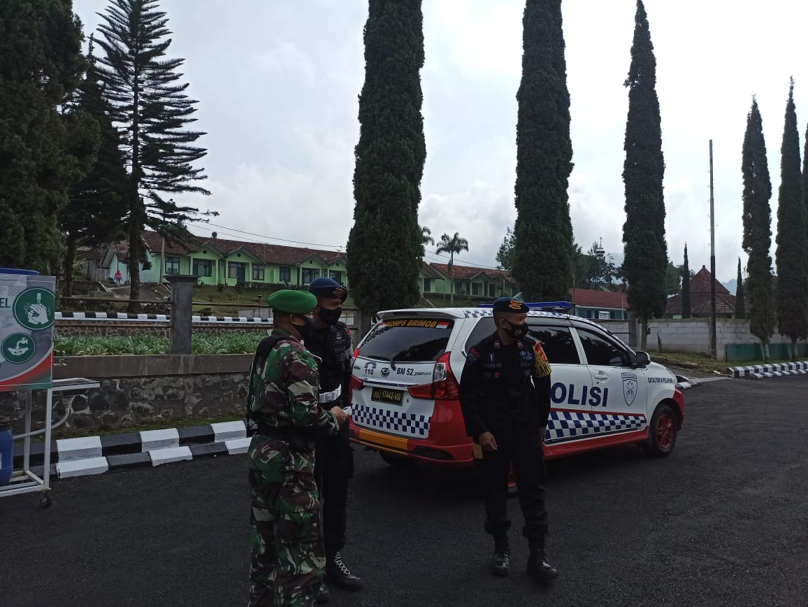 Tingkatkan Sinergitas TNI-POLRI, Sat Brimob Polda Jabar Silaturahmi ke Dodik Belanegara Rindam III Siliwangi