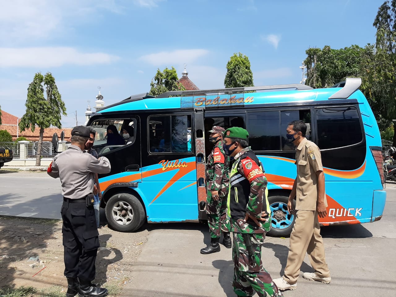 Antisipasi Penyebaran Virus Corona Polsek Gebang Bersama Muspika  Gelar Operasi Yustisi