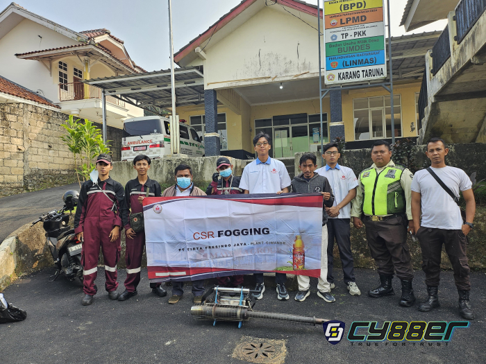 Waspada DBD Mengintai, PT Tirta Fresindo Jaya (Mayora Group) Plant Cimande Turun Langsung Lakukan Fogging di 7 Titik Permukiman