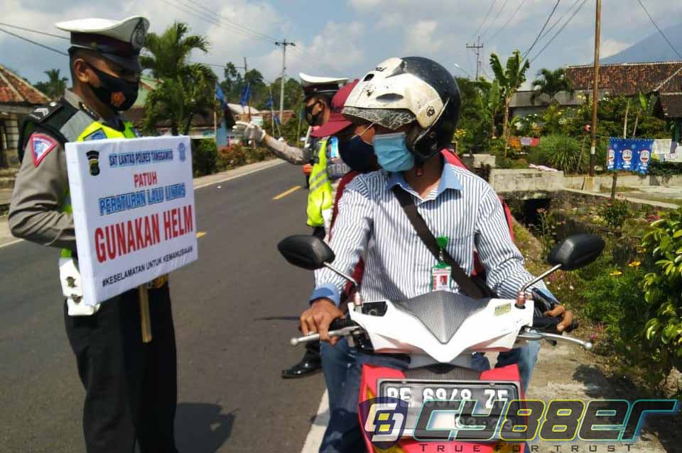 Hari Lima Sat Lantas Polres Tanggamus Razia Operasi Patuh di Gunung Alip