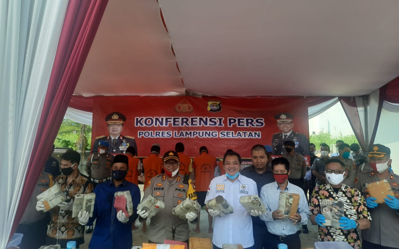 Polres Lampung Selatan Tujuh Hari Amankan 54,2 Kg Ganja
