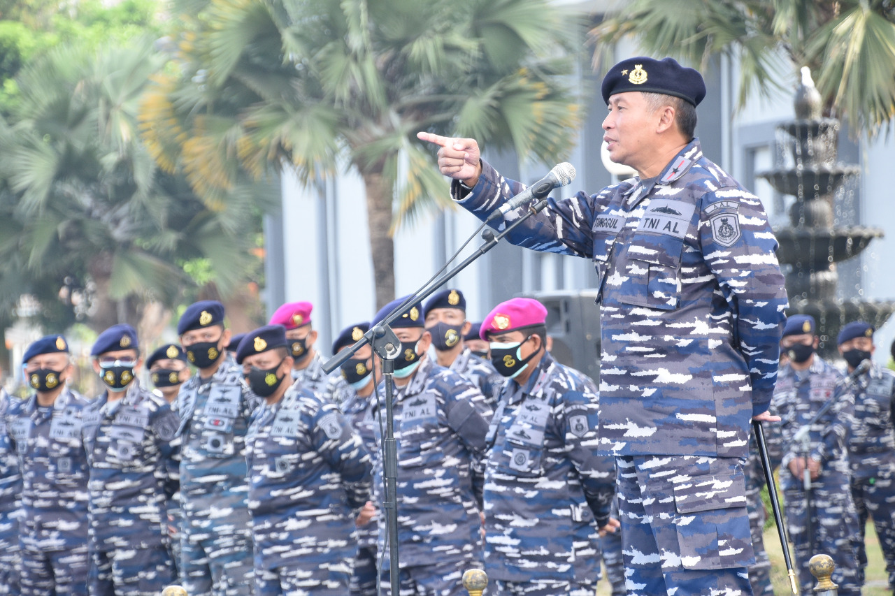 Entry Briefing Laksma TNI Tunggul Suropati, Awali Tugasnya Sebagai Gubernur AAL