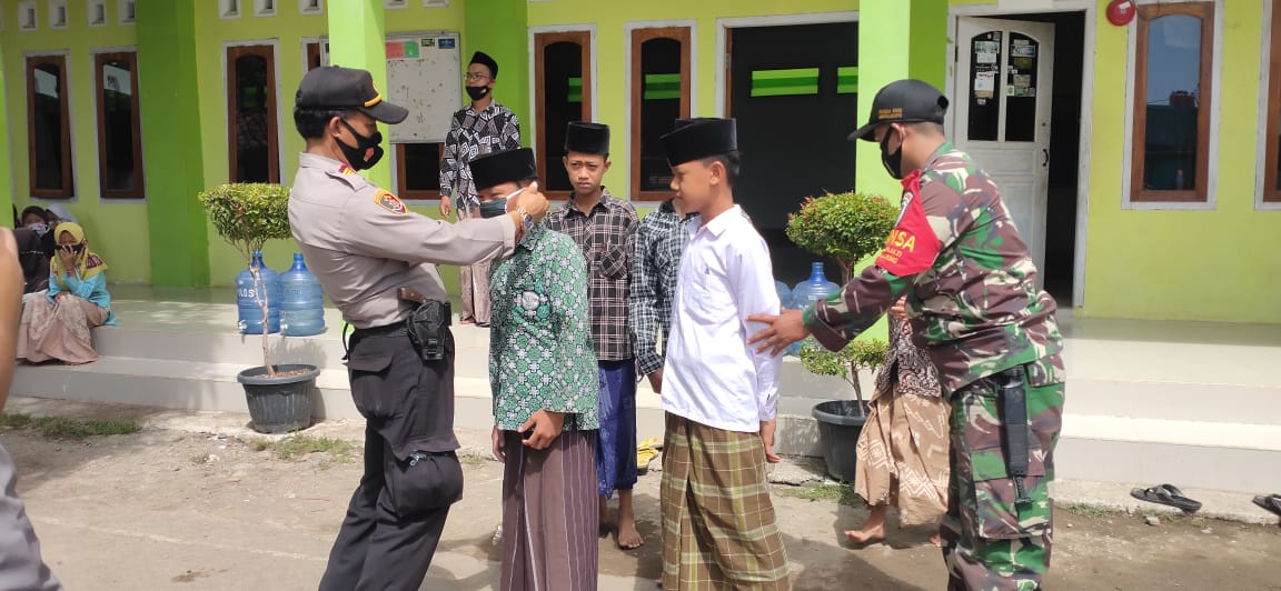 Polres Indramayu Polda Jabar Gencar Sosialisasi 3M Pada Masyarakat