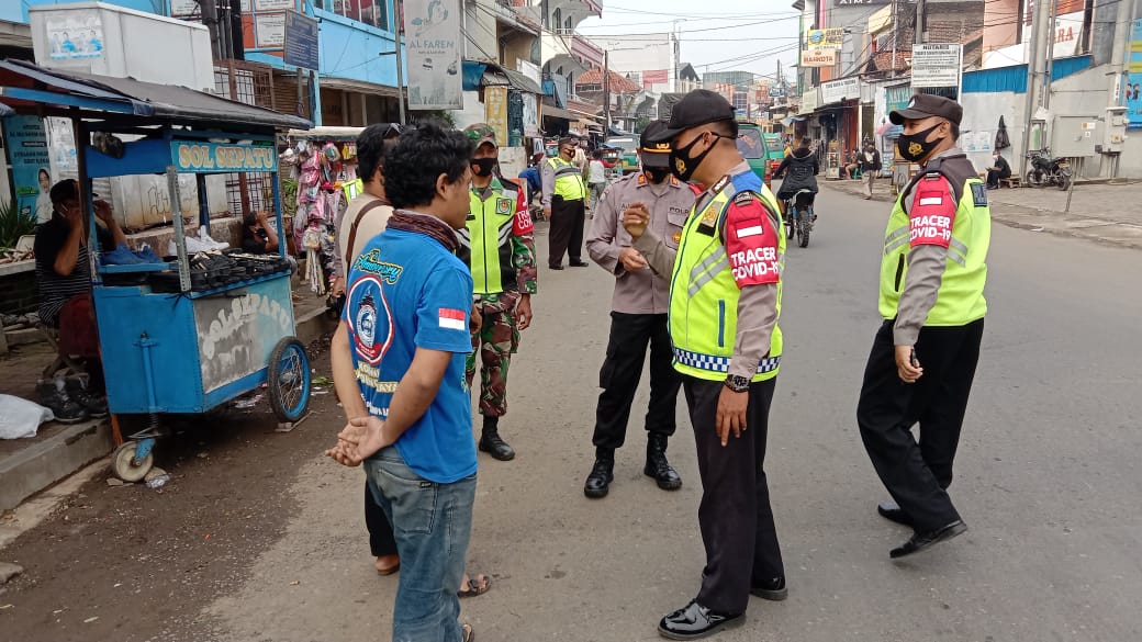 Banyak Warga yang Langgar Prokes, Petugas Gabungan di Rancaekek Rutin Ops Yustisi