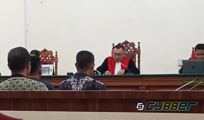 Bangun Kanal di Lahan Warga, PT Arara Abadi Digugat Rp 5 Miliar di PN Pelalawan