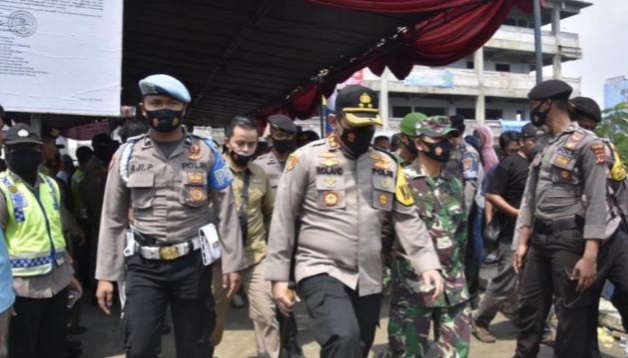 Gabungan Personel Polres Bogor, Kodim 0621, dan GugusTugas Kabupaten Bogor Amankan Perselisihan Internal HKBP Cibinong