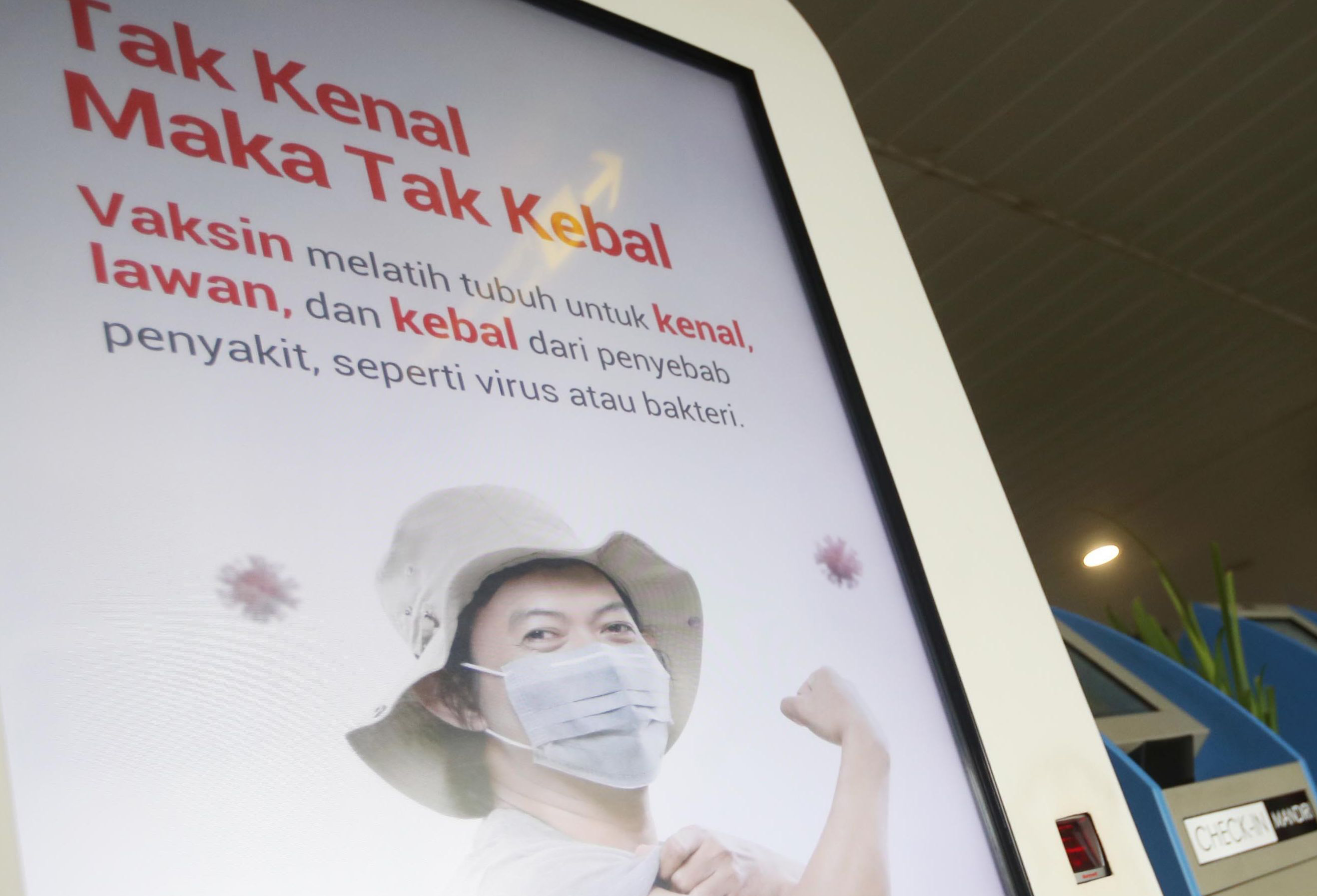 Kemenkes : Registrasi Vaksin Gratis Bisa Lewat WhatsApp