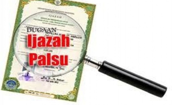 Diduga Oknum Aparat Desa Indrakila Sindang Majalengka, Memakai Ijazah Palsu