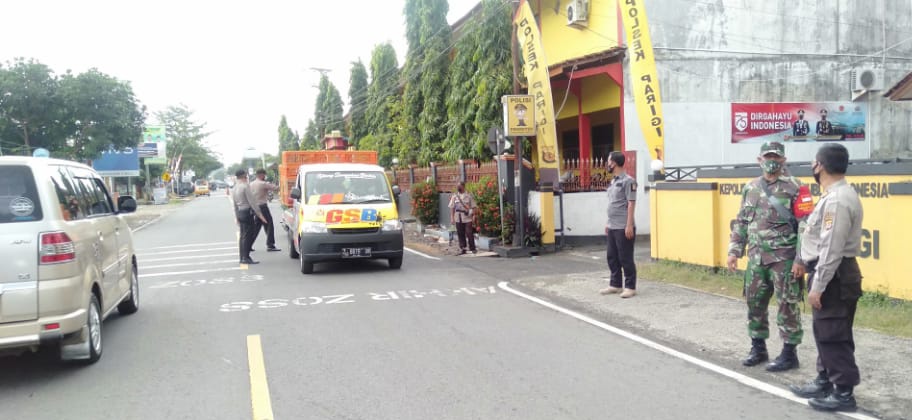 Polsek Parigi Polres Ciamis Polda Jabar Gencar Melakukan Sosialisasi Dan Edukasi Serta Operasi Yustisi. 