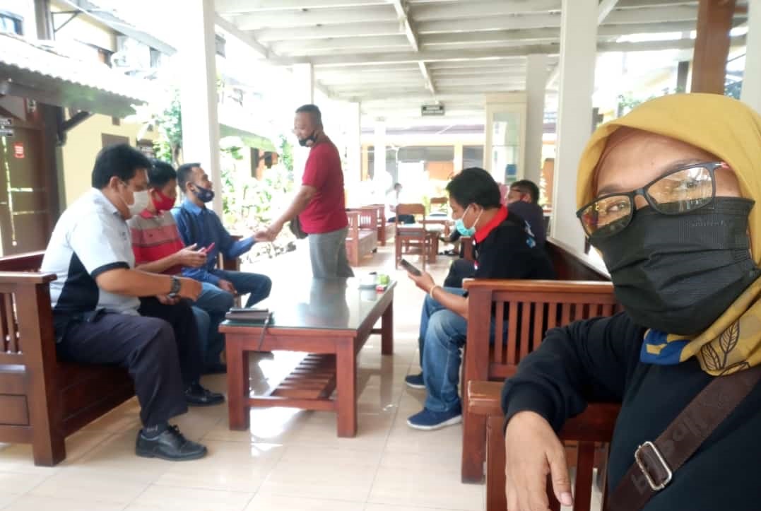 Pelecehan Profesi Yang Dilakukan Kades Bedingin, LSM Dan Media Bersikukuh Tempuh Jalur Hukum