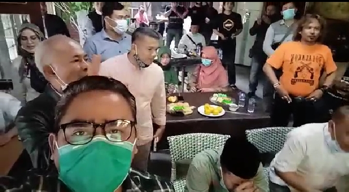 Pasangan Bedas Unggul di Pilkada Kabupaten Bandung. Inilah Pernyataan Cabup dan Tim Pemenangan