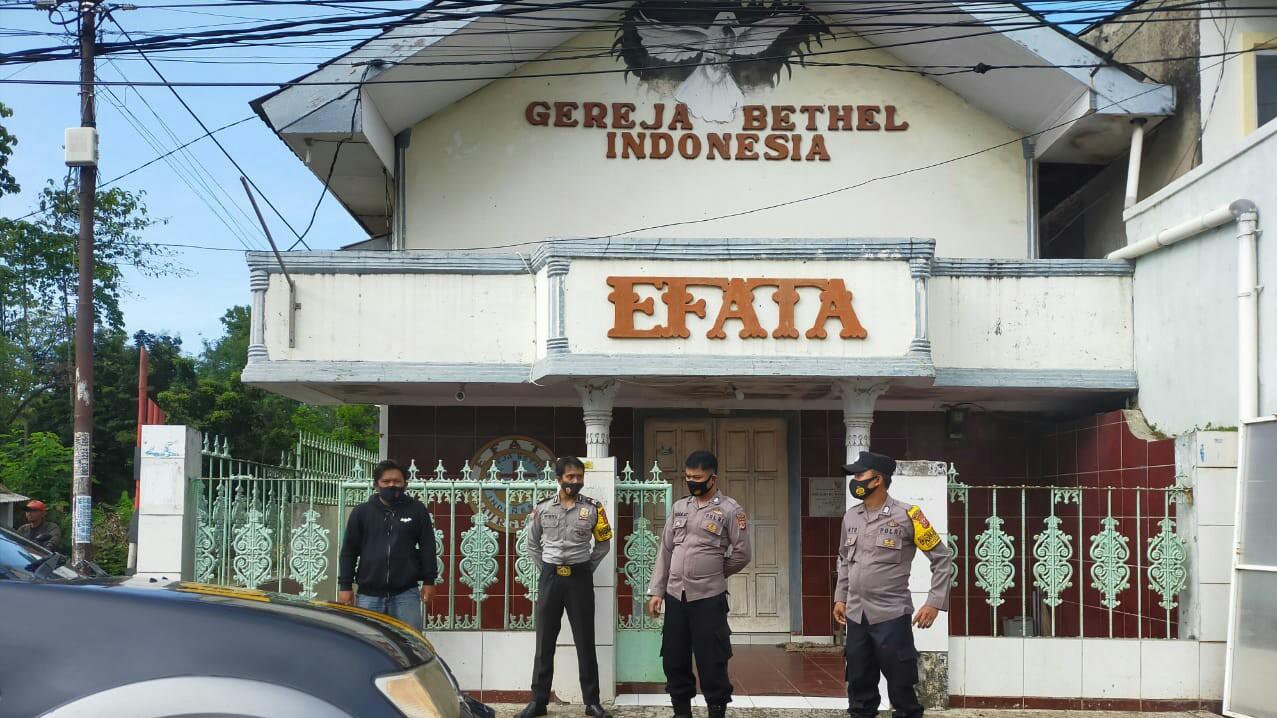 Hari Minggu, Sejumlah Gereja di Indramayu Mendapat Pengamanan Polisi