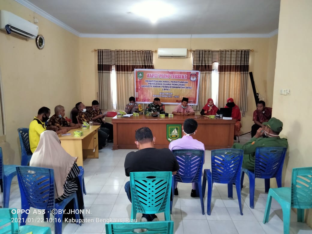  Rekapitulasi Suara  BPD di Desa Pinggir Kabupaten Bengkalis Berjalan Lancar 