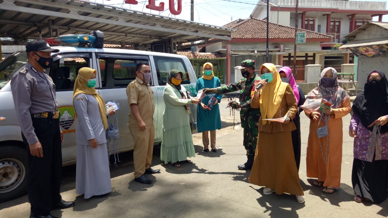 Ops Yustisi Dalam Rangka Penegakan Disiplin Protokol Kesehatan Di Wilkum Polres Sumedang Polda Jabar
