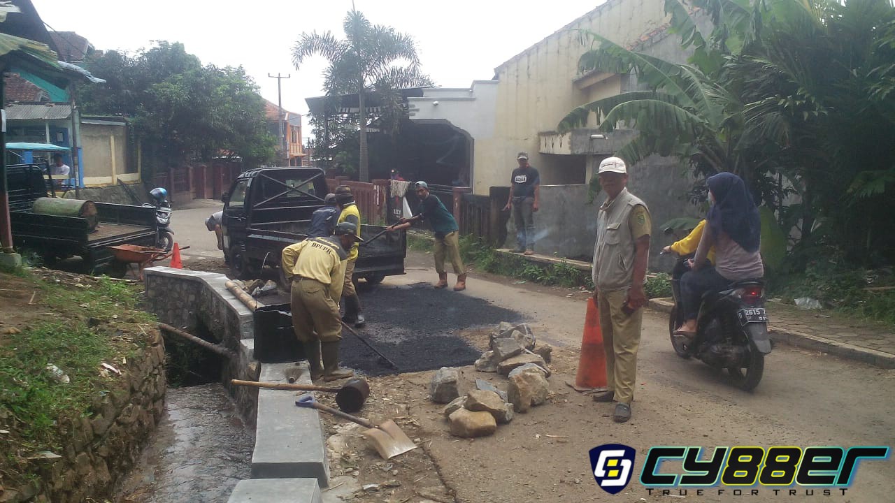 Jembatan Penghubung Ciapus-Panenjoan-Mekarjaya Kec Banjaran Diperbaiki PUTR