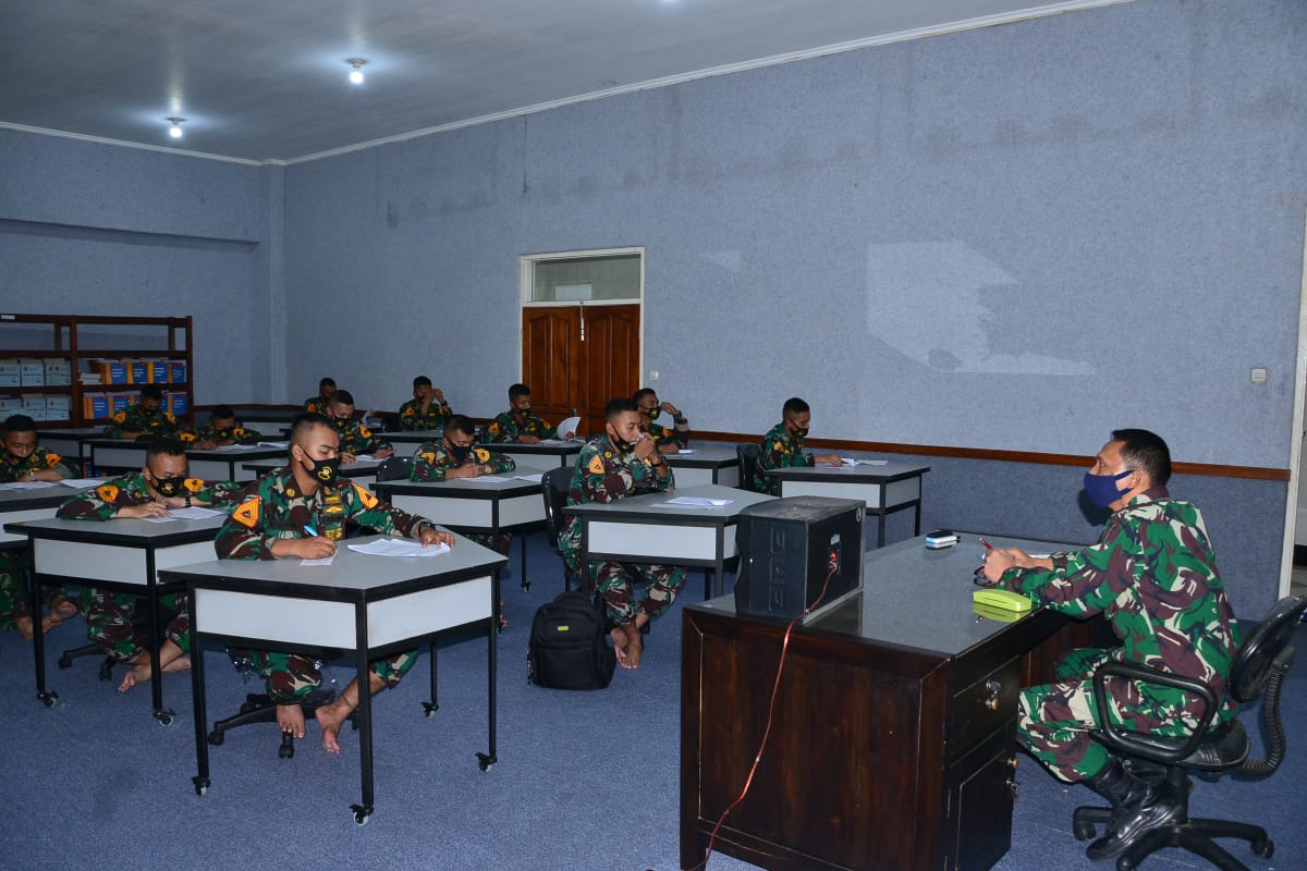 Sebagai Syarat Kelulusan, Taruna AAL Tingkat lV Jalani Post Tes Bahasa Inggris