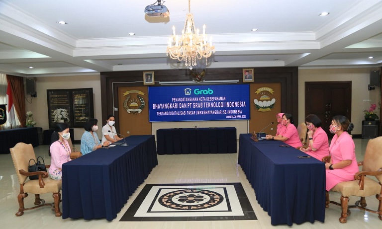 Peringati Hari Kartini, Bhayangkari dan PT Grab Menandatangani MoU Digitalisasi UMKM se-Indonesia