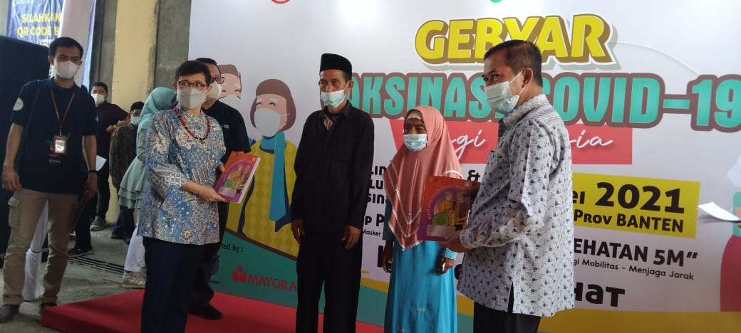 Gebyar Vaksin untuk Lansia Kota Serang di Dua Lokasi