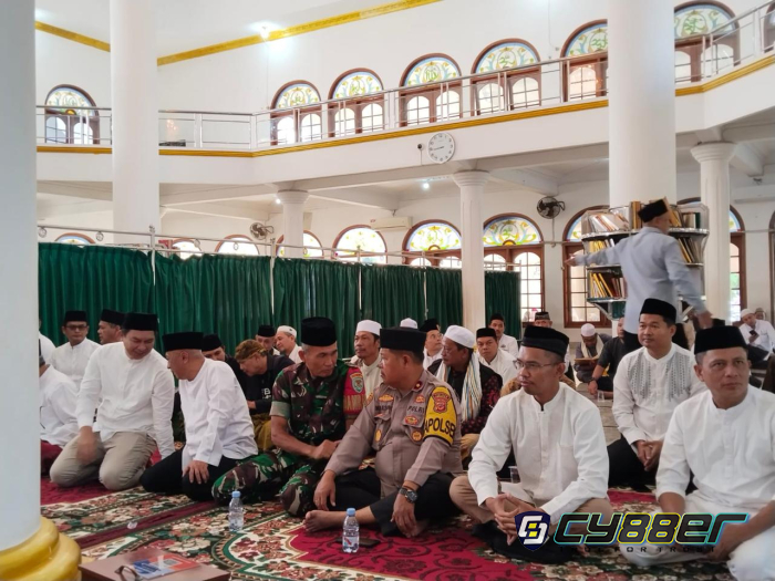 Wakapolres Purwakarta, Kompol Marsono Hadiri Haul Ke-171 Syeikh Baing Yusuf