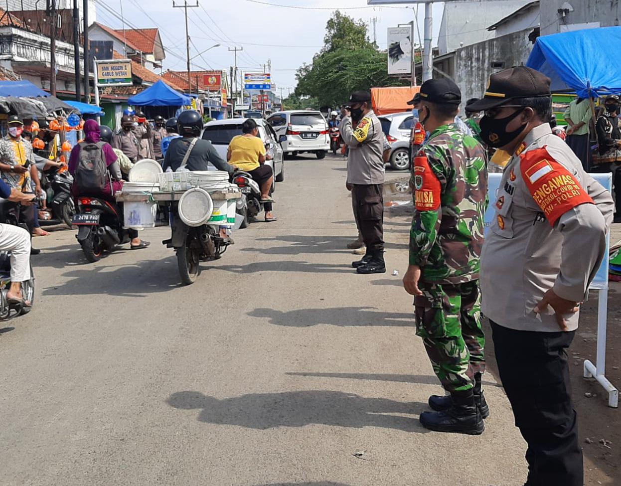 Polsek Gabuswetan Gelar Ruti  Oprasi Yustisi Gabungan Prokes 3M