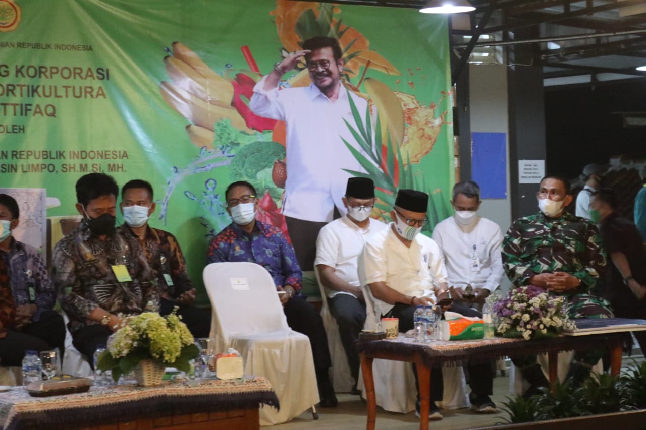 Danrem 062/Tn Mendampingi Kunjungan Kerja Menteri Pertanian RI. Dr H. Syahrul Yasin Limpo,S.H, M.H 