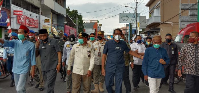 Terapkan Disiplin Protokol Kesehatan, Wagub Jabar Kunjungi Garut