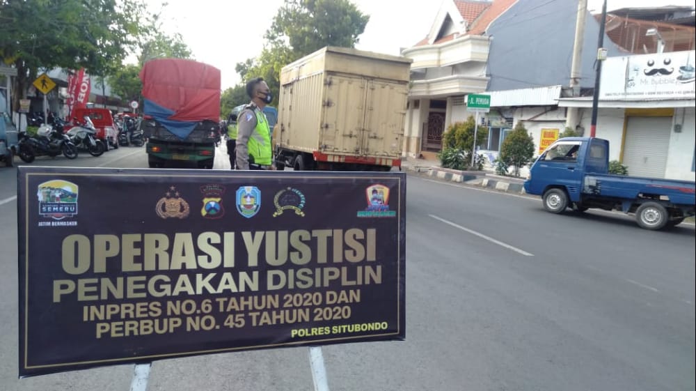 38 Orang Tidak Pakai Masker Terjaring Operasi Yustisi di Jalan Dipeonegoro Situbondo
