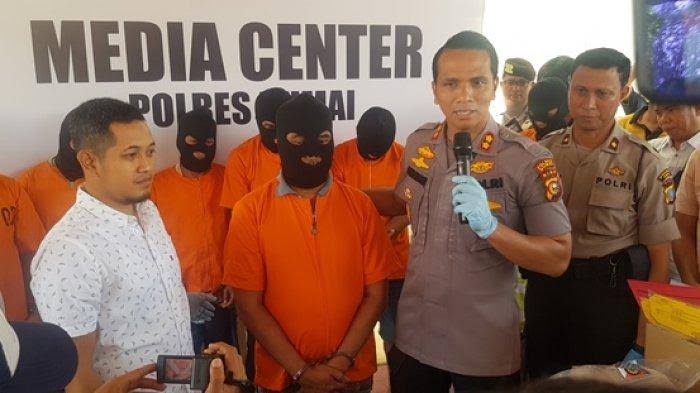 Lewat Putusan Sela, Majelis Hakim PN Dumai Lepaskan Tersangka Pembunuh Sadis Dari Sel Tahanan Dumai