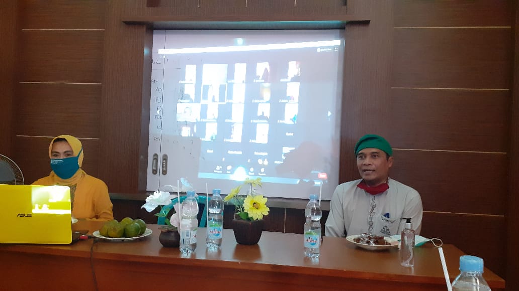 dr. Anna Sabana, MKM Pimpin Langsung Sosialisasi e-Office dengan Zoom Meeting