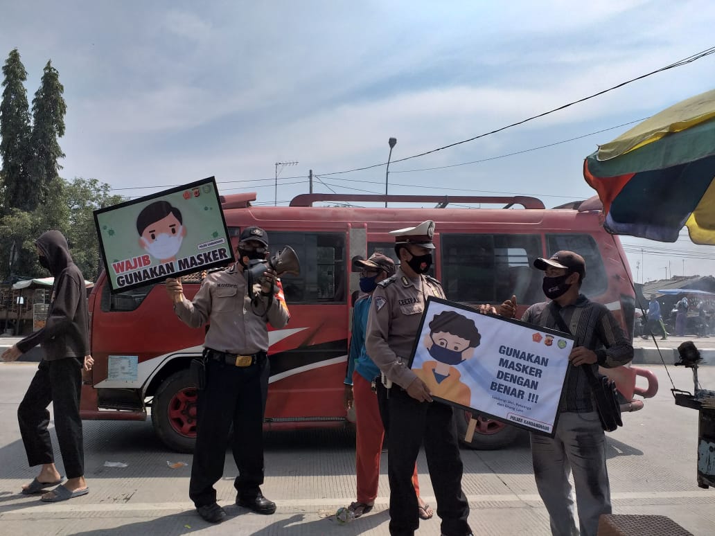 Giat Rutin Polsek Gabuswetan Berikan Edukasi 3M Pada Masyarakat