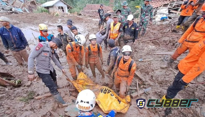 Pencarian Korban Longsor Cisarua Dilanjutkan, 80 Warga Masih Hilang
