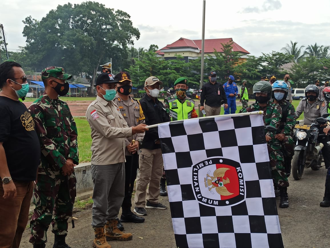 Kapolres Ciamis Kawal Langsung Pendistribusian Logistik