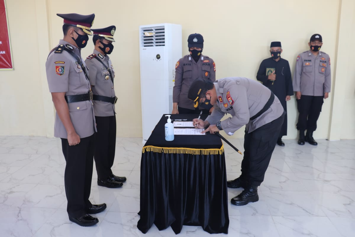 Sertijab Wakapolres Lamsel, Kompol Harto Agung Cahyo Gantikan Kompol Eko Nugroho