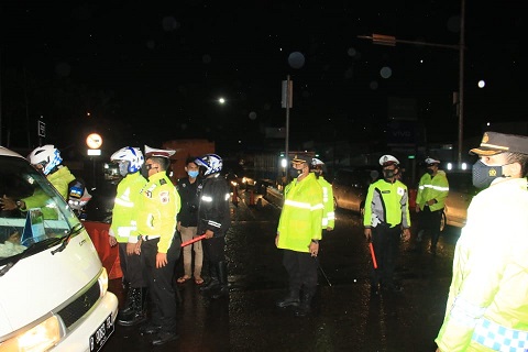 5.000 Lebih Pemudik Diputarbalikan. Polisi Himbau, Guna Keselamatan Bersama Masyarakat Patuhi Larangan Mudik