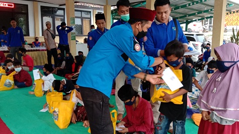 Kampung Siaga Bencana Kecamatan Angsana Santuni 50 Yatim Piatu