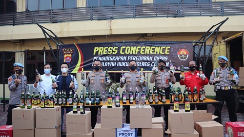 Polres Cilegon Gagalkan Pengiriman Miras