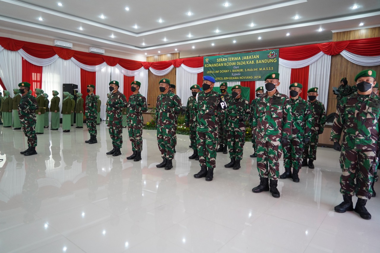 Danrem 062/TN Pimpin Acara Sertijab Dandim 0624/Kabupaten Bandung