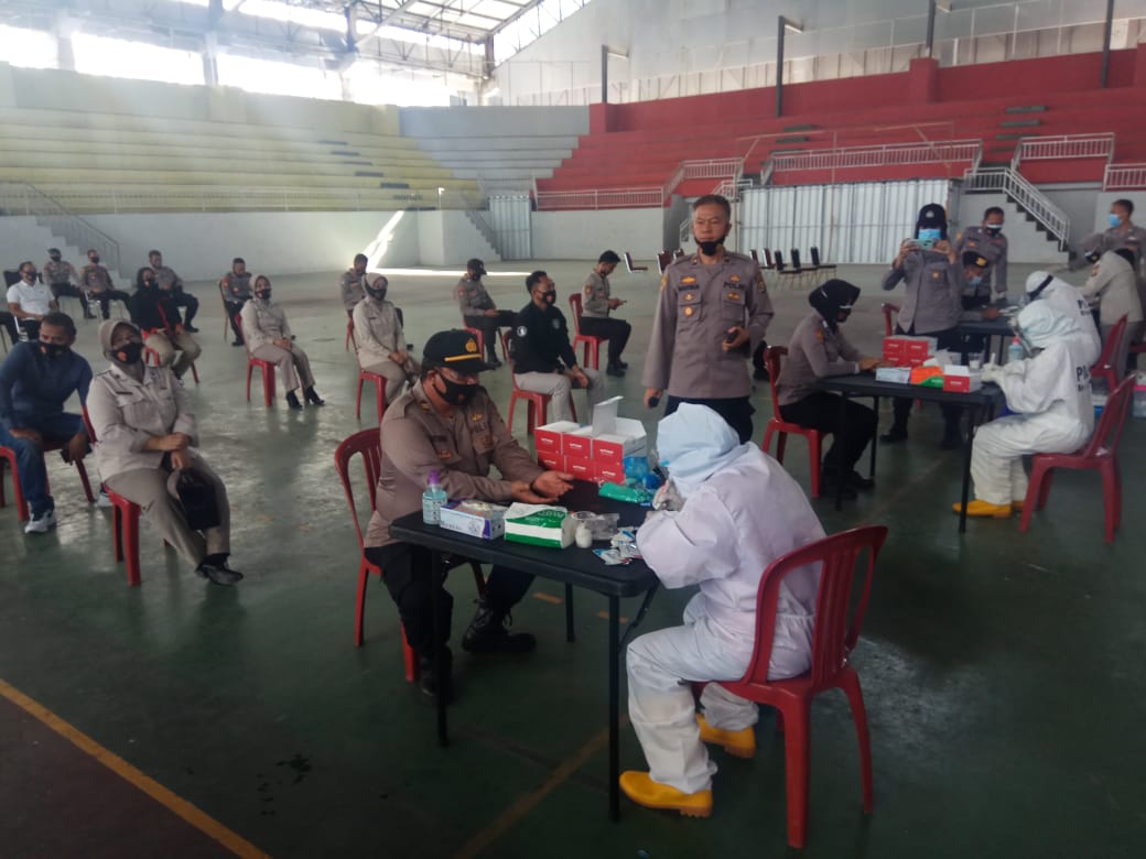 Cek Terinfeksi Tidak Virus Covid-19, 640 Polisi Lamsel Dirapid Tes