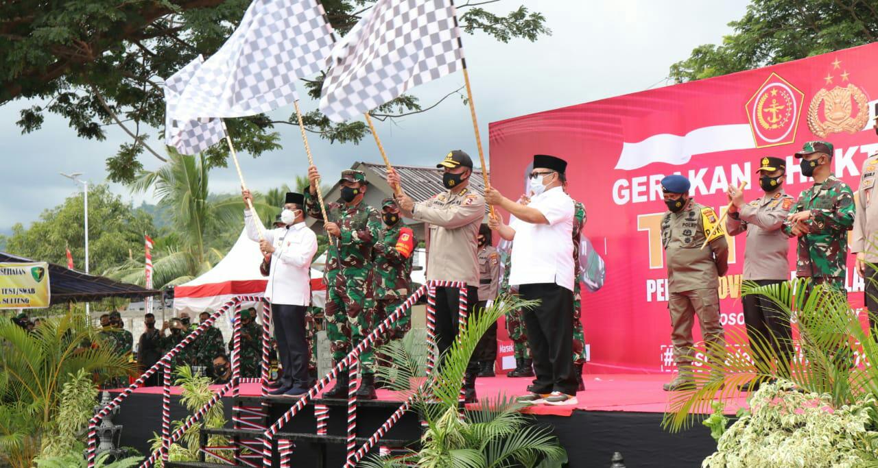 Panglima TNI dan Irwasum Polri Serahkan 750 Paket Santunan Untuk Keluarga Korban Lemban Tongoa