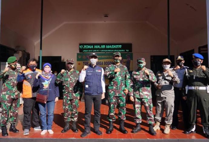 Personel Gabungan  Bogor Gelar Operasi Masker