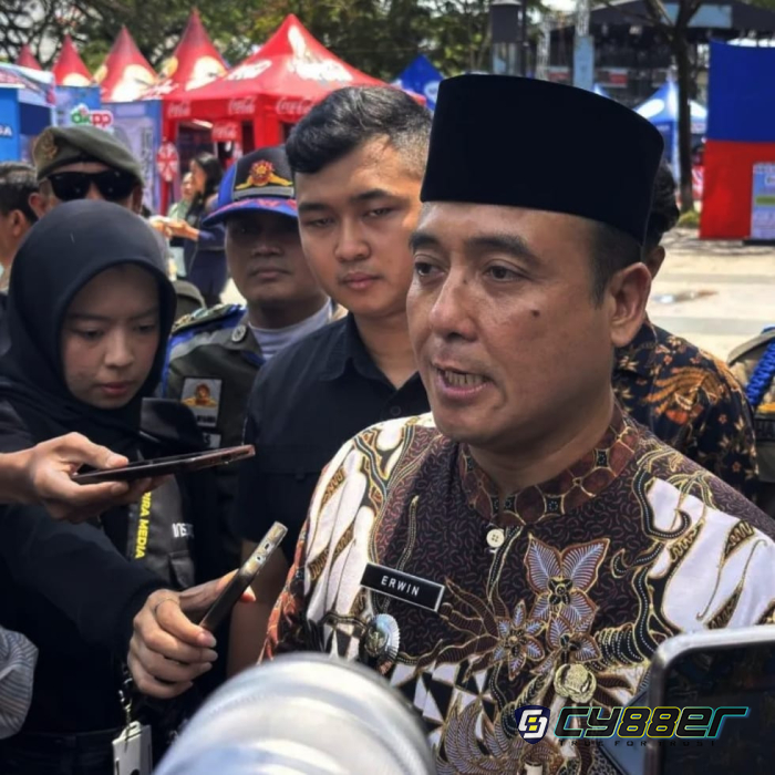 Wakil Walikota Bandung Ditahan, Gugatan Penahanan Ditunda. KPK Pantau Penyelidikan Dugaan Korupsi