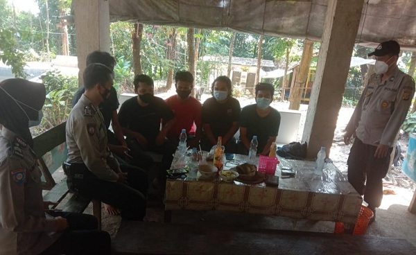 Polres Majalengka Berikan Himbauan Prokes Bagi Pengunjung Obyek Wisata Cibaringkeung