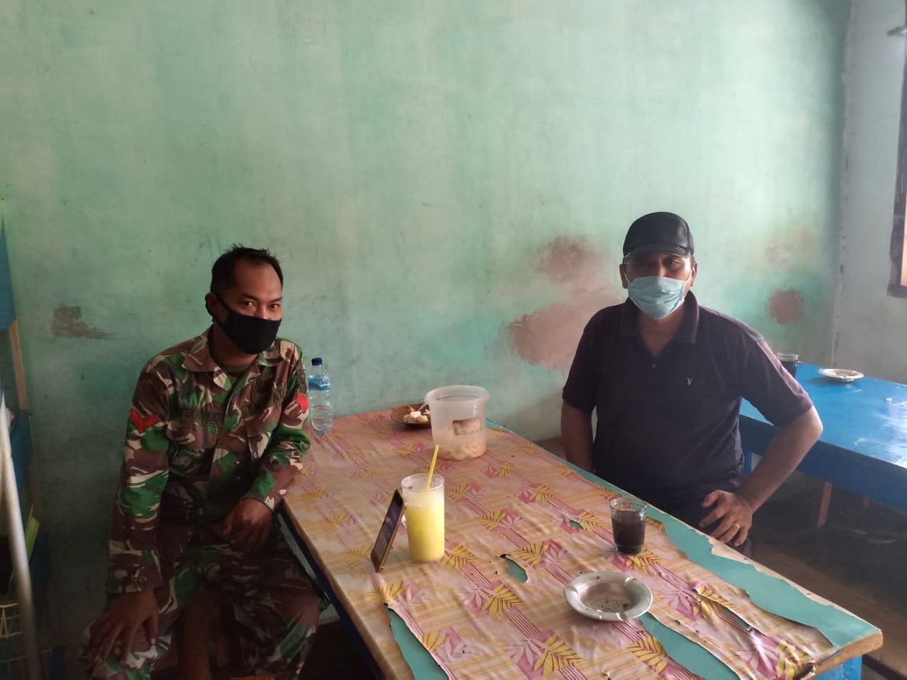 Babinsa Koptu Rio Fernandes Jalin Silahturahmi Dengan Warga Binaan