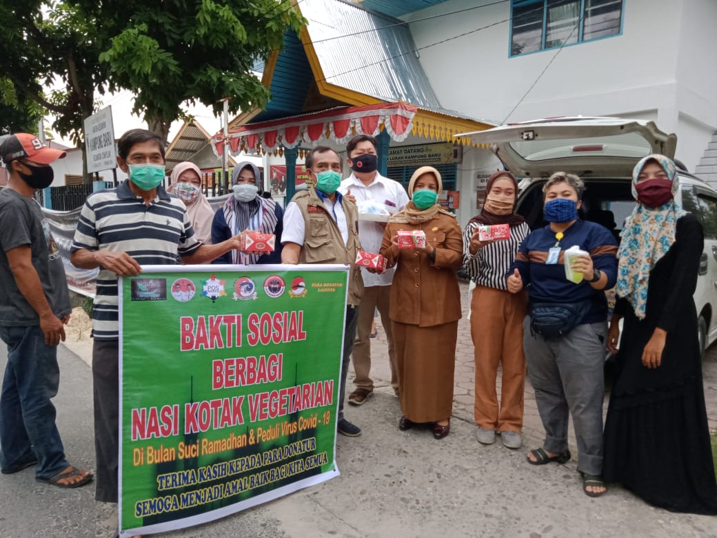 Giat Bakti Kemanusian, Kuali Hijau bersama DPD Projo Provinsi Riau Bagikan Takjil kepada Ratusan Pengendara