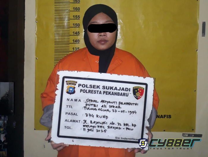 Diduga Gelapkan Dana Yayasan Ratusan Juta, Seorang Wanita Ditangkap di Pekanbaru