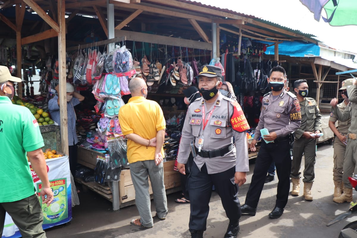 Jajaran Personel Polres Ciamis Polda Jabar Terus Laksanakan Himbauan Prokes dan PPKM Mikro